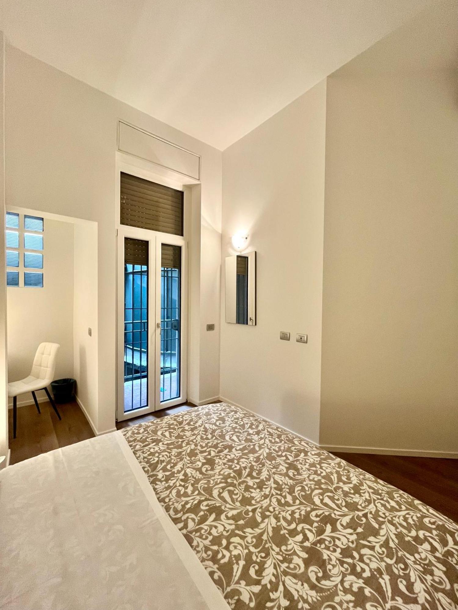 Central Side Apartment 米兰 外观 照片