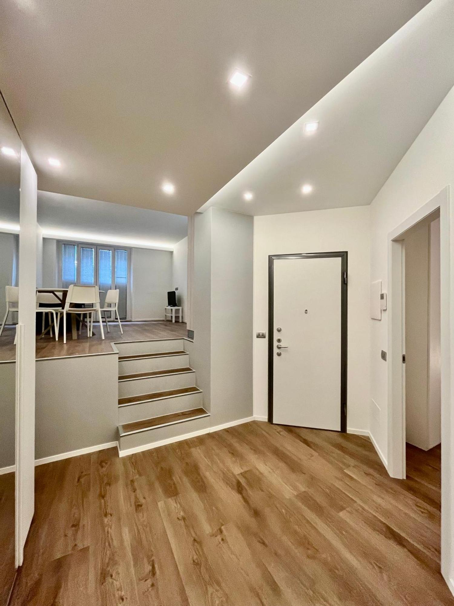 Central Side Apartment 米兰 外观 照片