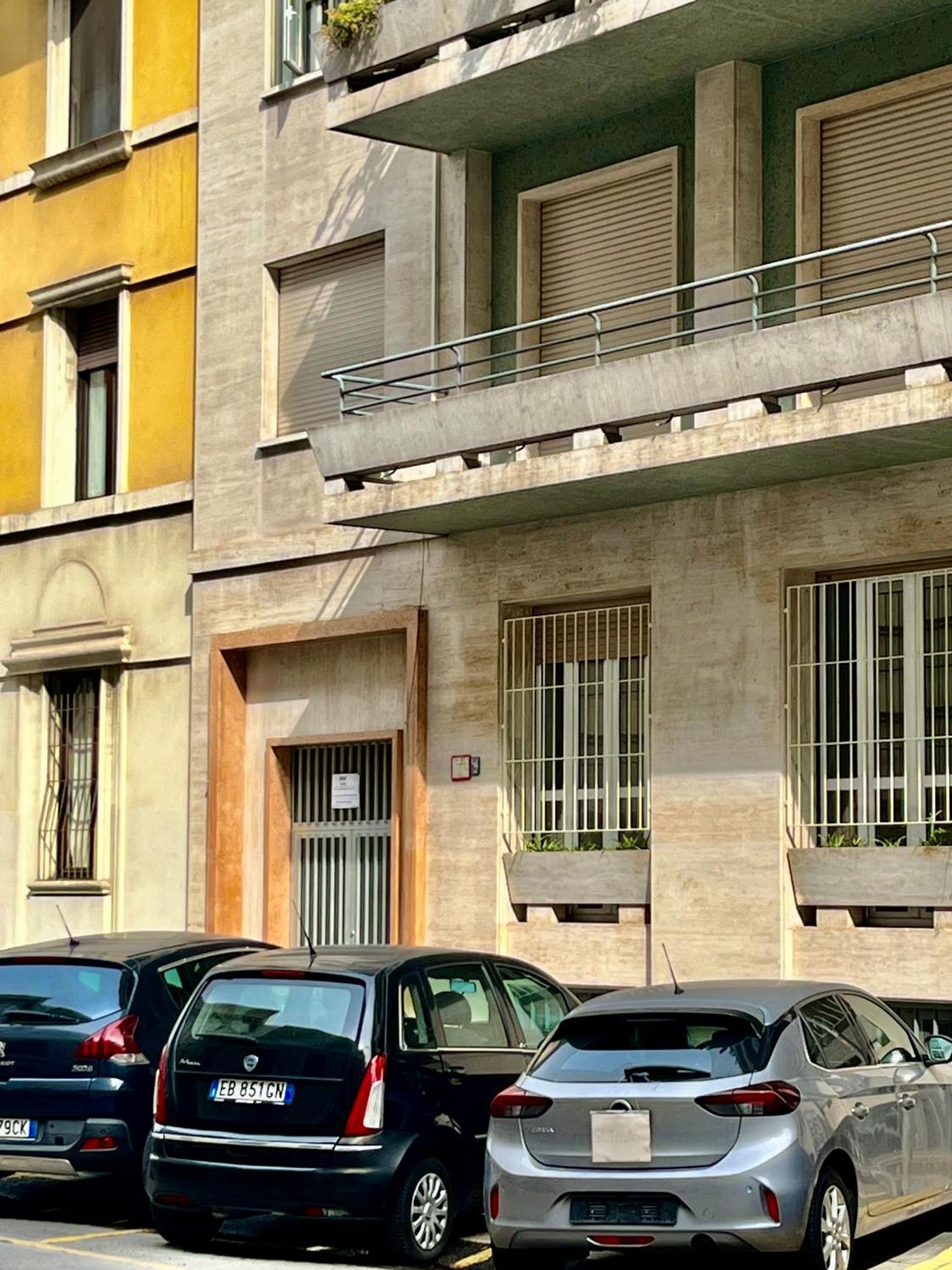 Central Side Apartment 米兰 外观 照片